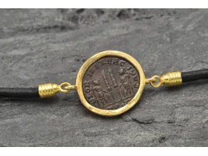 Pulsera de oro y cuero con Moneda Romana Auténtica