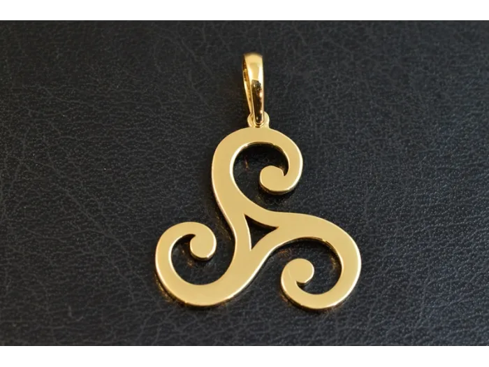 Triskel Pendant