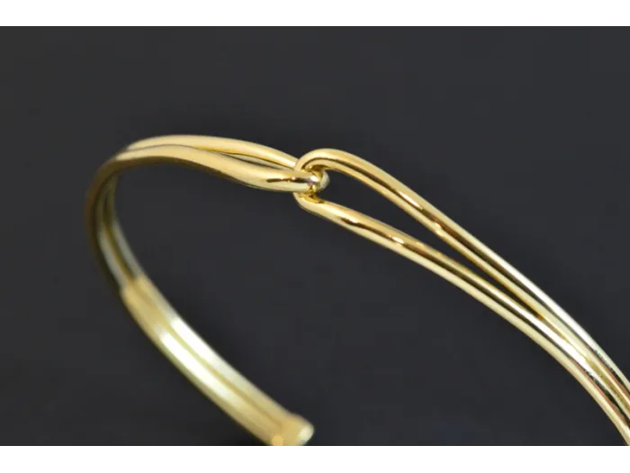 Brazalete de Ouro Infinito