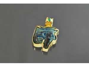 18K Gold Pendant with Antique Amulet