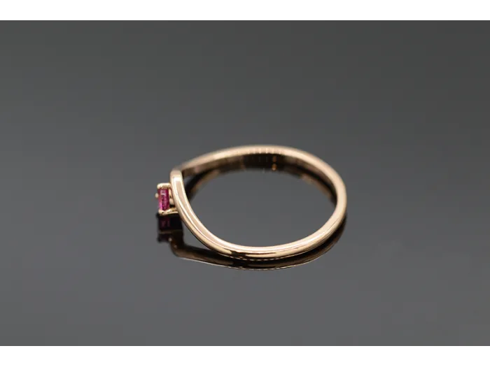 Wave Ring in Rose Gold with Tourmaline