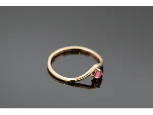 Wave Ring in Rose Gold with Tourmaline