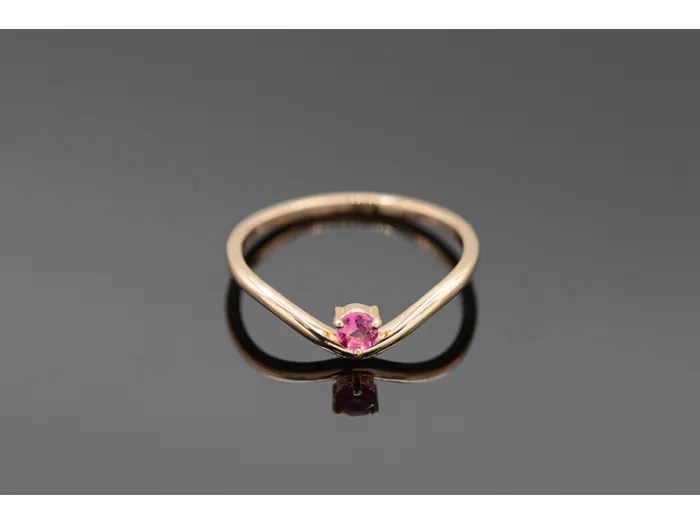 Wave Ring in Rose Gold with Tourmaline