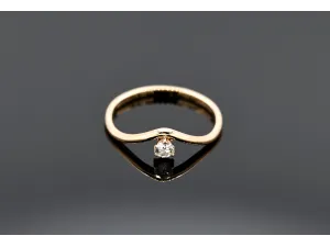 Wave Ring in Rose Gold and Diamond