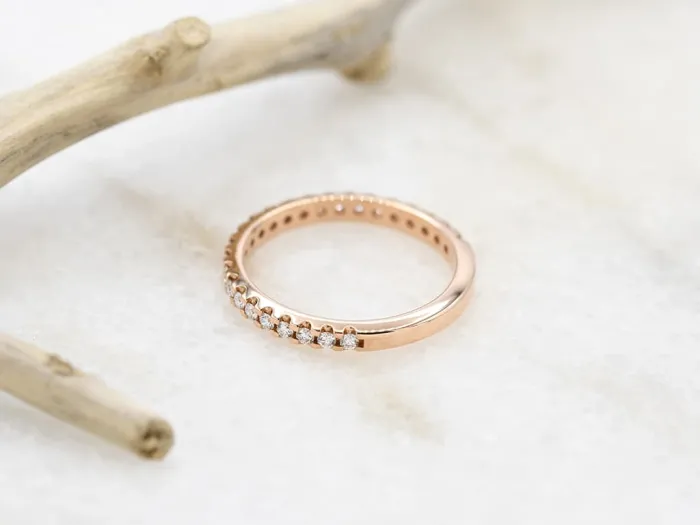18K Rose Gold Ring with Diamonds