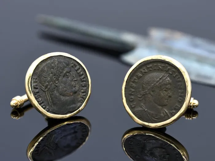 Gemelos de Oro con Monedas Romanas