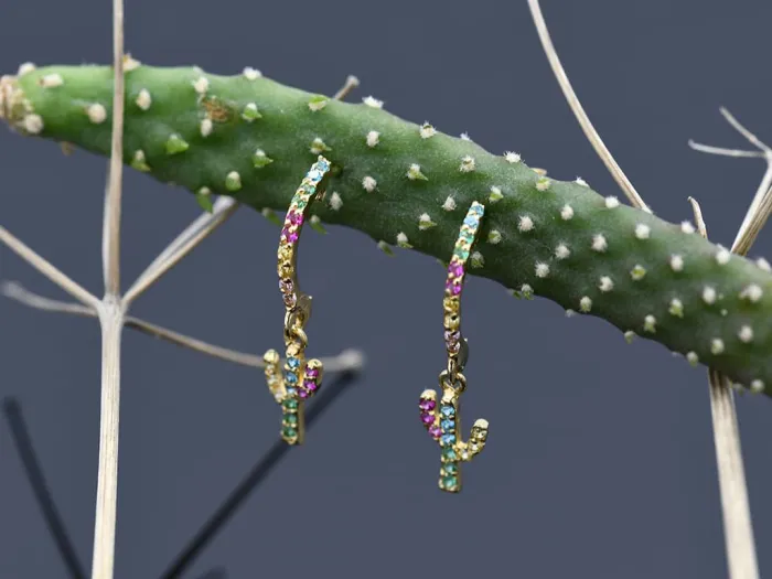 Pendientes de Oro con Cactus