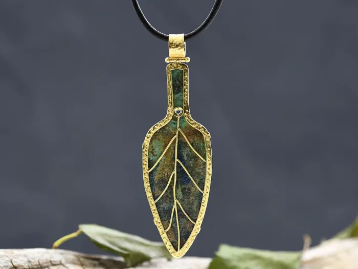 Pendant with Ancient Persian Arrowhead