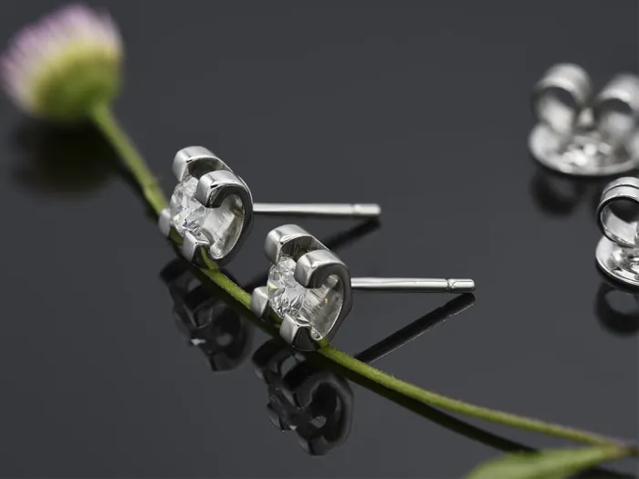 Pendientes de Oro Blanco con Diamantes