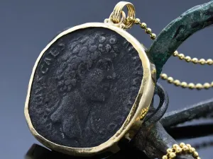 Gold Pendant with Roman Coin