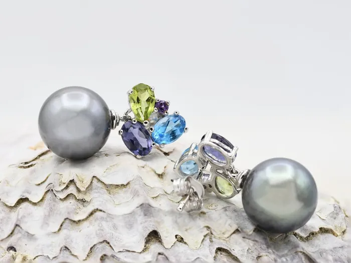 Tahitian Pearl Earrings