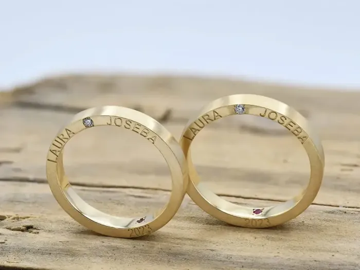 Alianza de Ouro Personalizada e Diamante