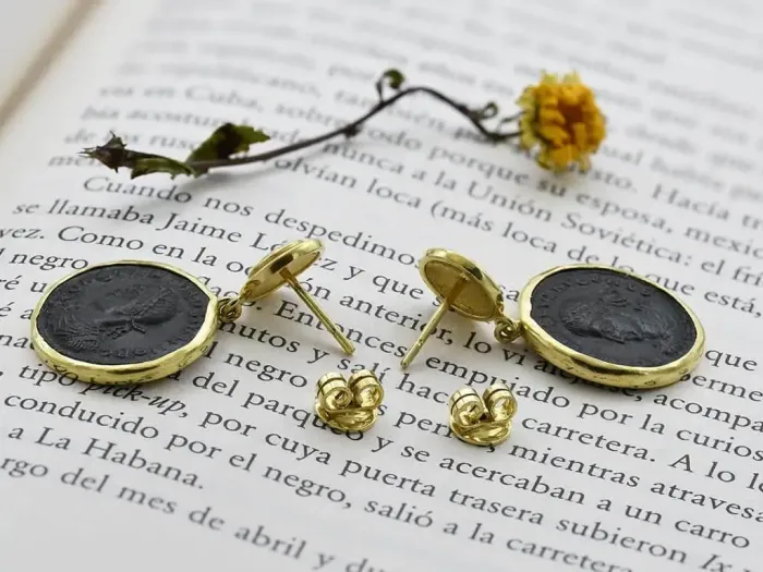 Pendentes con Moedas Romanas