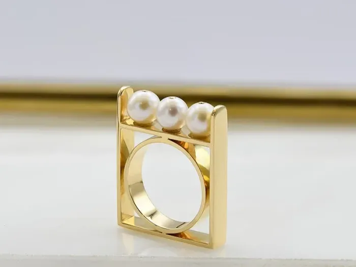 Anel Mondrian de Ouro con Perlas Cultivadas
