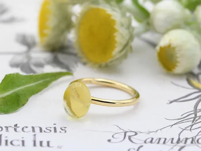 18K Gold Ring with Lemon Quartz