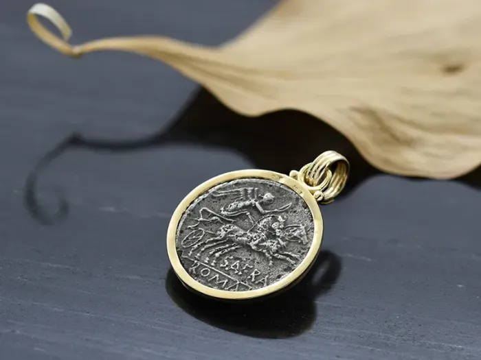 Gold Pendant with Ancient Roman Coin