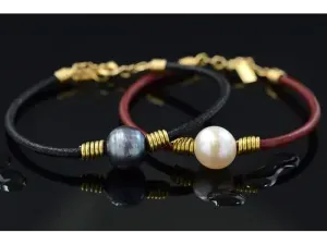 Leather and Gold Bracelet with Pearl