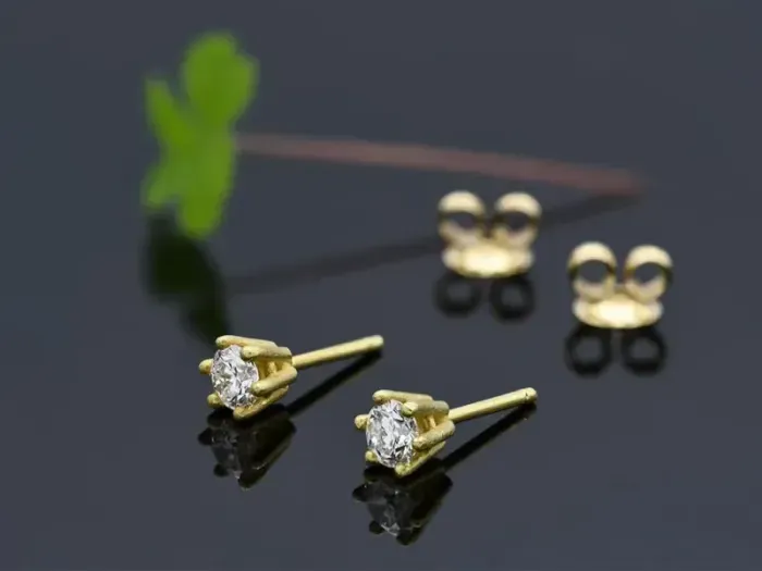 Pendientes de Oro Amarillo con Diamantes