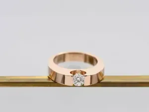 Anillo Solitario Lisboa de Oro Rosa con Diamante 0,51 qt