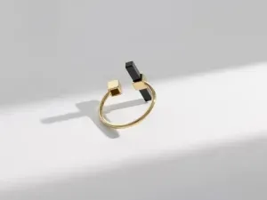 High Line Ring with Onyx