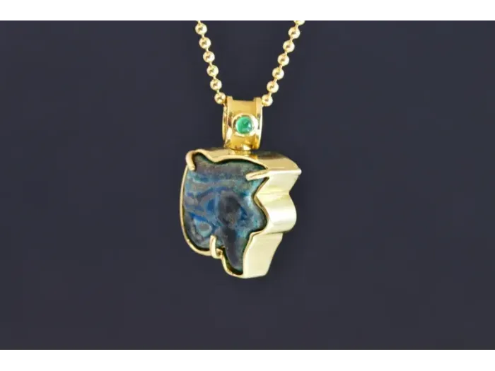 18K Gold Pendant with Antique Amulet