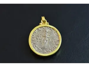 Colgante con Moneda Escita