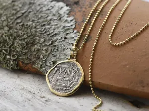 Colgante de Oro con Moneda Medieval