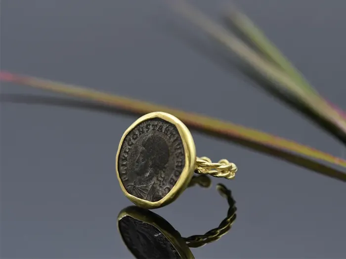 Anillo con Moneda Romana