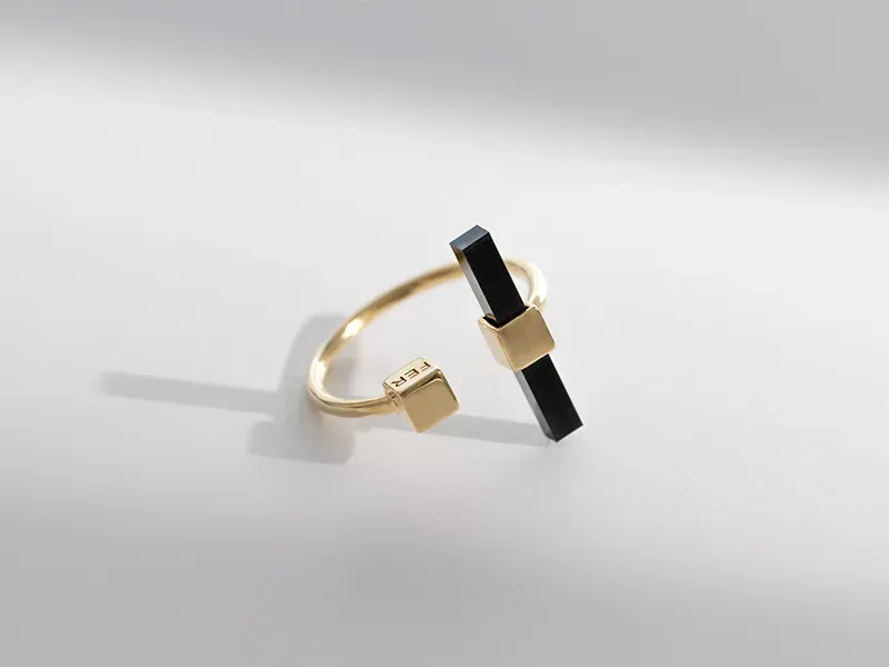 High Line Ring with Onyx