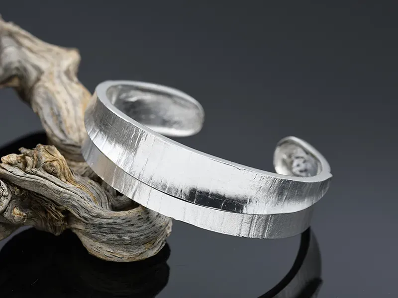 Brazalete de plata