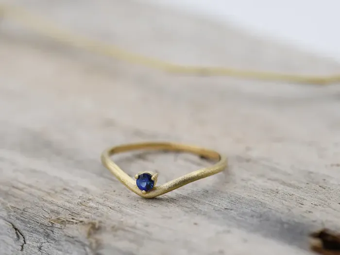 Matte Wave Gold Ring with Sapphire