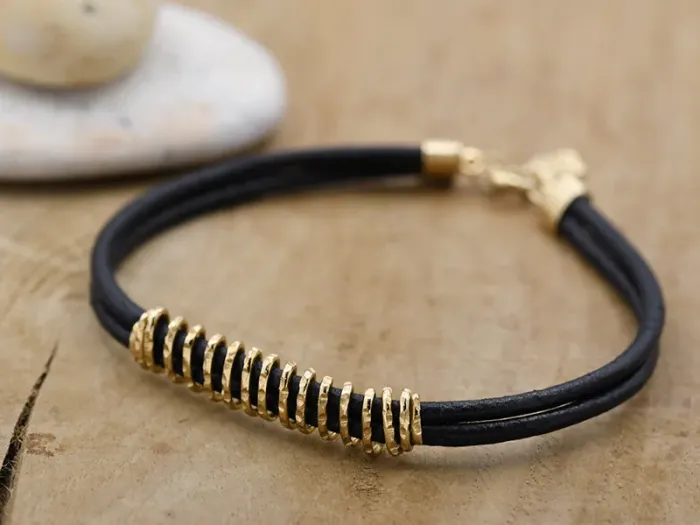 Pulsera de Oro y Cuero