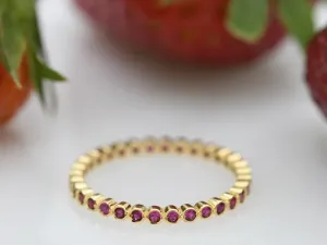 Anel de Ouro con Rubíes