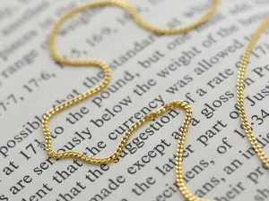 Gold curb chain