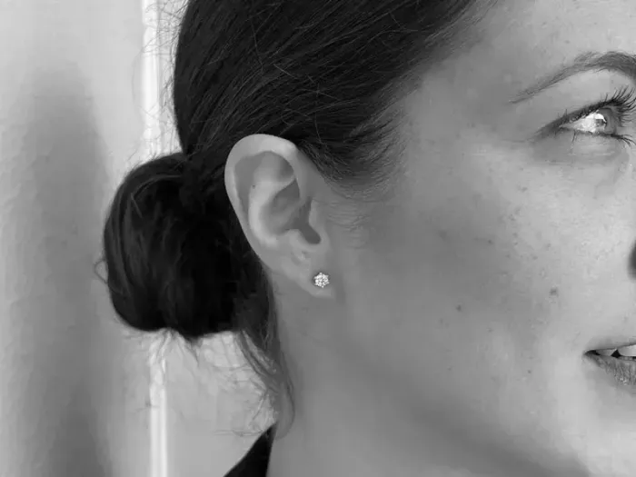 White Gold Earrings with Diamonds