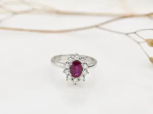Anel de Ouro Branco con Rubí e Diamantes