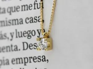 Colgante punto de luz con diamante