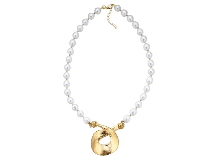 Silver Necklace with Pearls