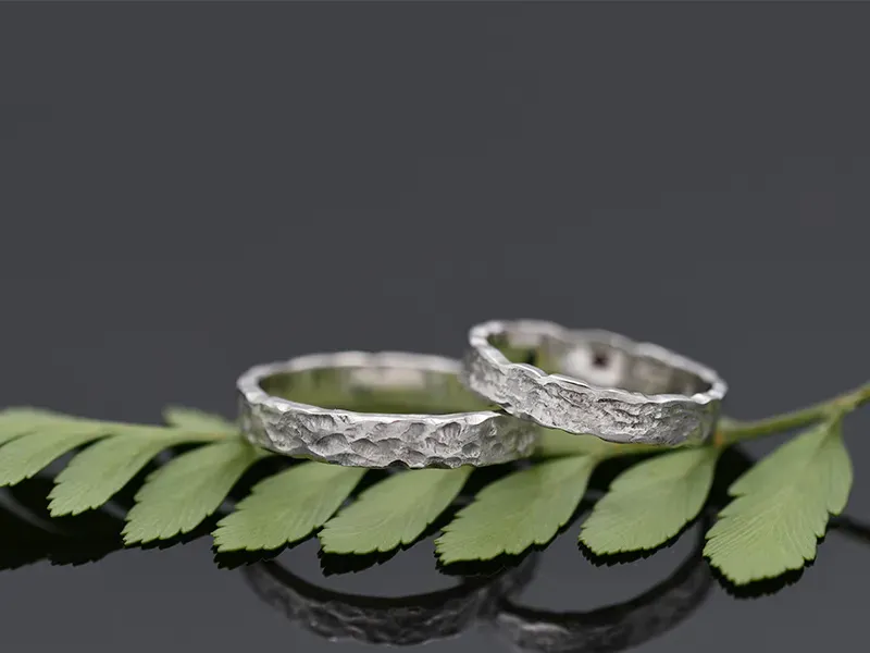 18K Rustic Finish White Gold Ring