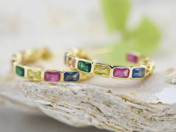 Pendentes Aros en Prata Dourada con Xemas de Cores