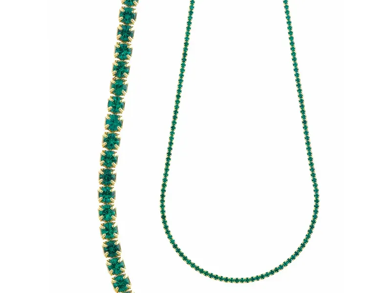 Collar de Plata Dorada con Circonitas Verdes