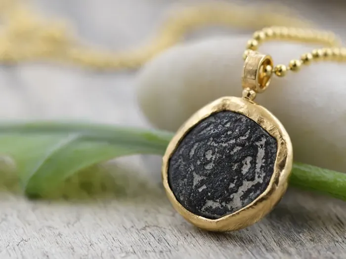 Gold Pendant with Ancient Greek Coin