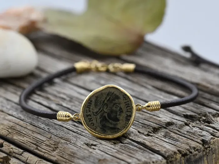 Pulseira de Ouro con Moeda Romana