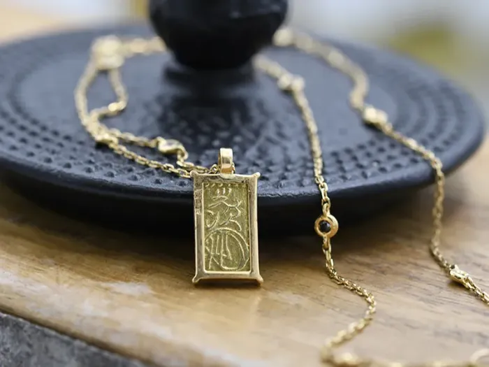 Gold Pendant with Ancient Japanese Coin