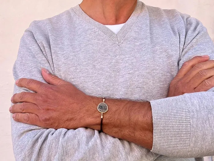 Pulseira de Ouro con Moeda Romana