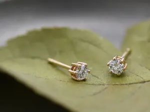 Pendientes de Oro Rosa con Diamantes