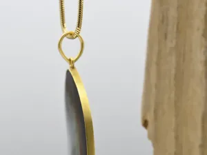 Colgante de Ouro con Nai Perla Tahití