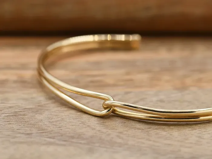 Brazalete de Ouro Infinito