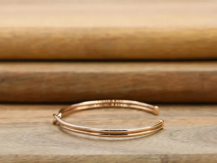 Brazalete de Ouro Rosa Infinito