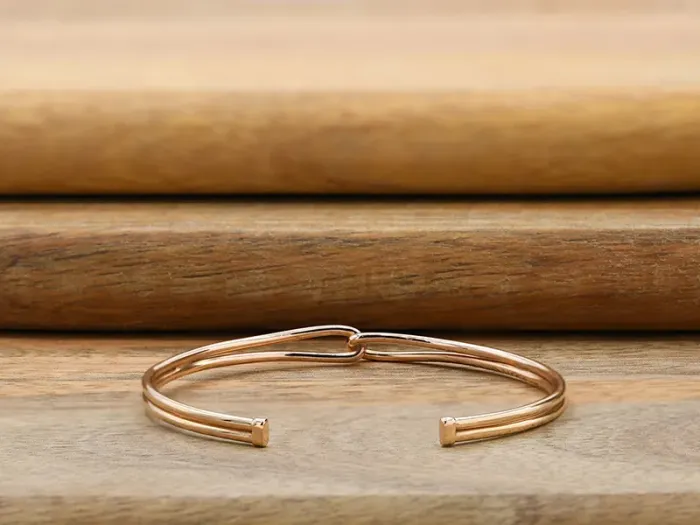 Brazalete de Ouro Rosa Infinito